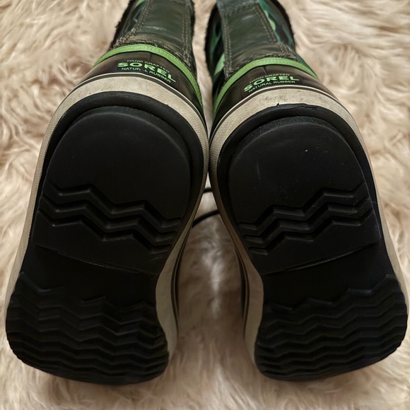 GUC Sorel boots size 5 - Picture 3 of 4